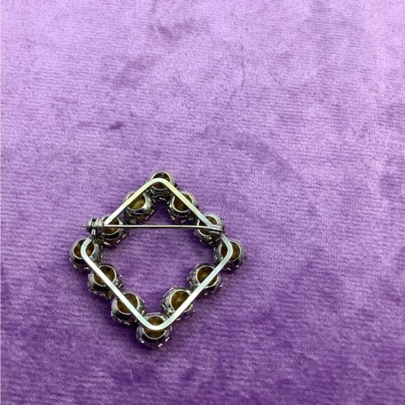 Vintage Rhinestone Brooch - Picture 2 of 4